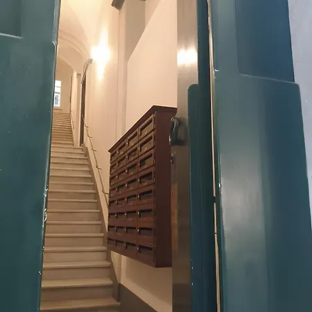 Genova Porto Antico Boutique Rooms-3